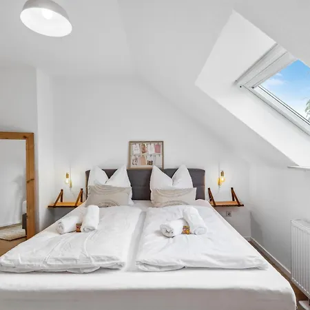Apartment Citychalet- 73m2-boxspringbett-neu Renoviert-kueche-sehr Ruhig Bochum