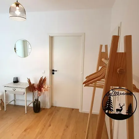 Lägenhet - 73m2-boxspringbett-neu Renoviert-kueche-sehr Ruhig *