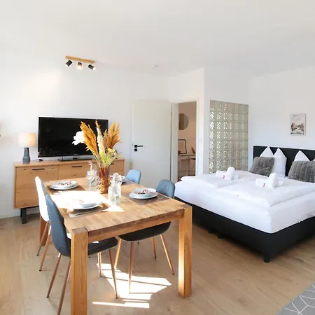 Citychalet- 73m2-boxspringbett-neu Renoviert-kueche-sehr Ruhig Bochum