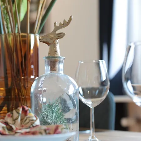 - 73m2-boxspringbett-neu Renoviert-kueche-sehr Ruhig 보훔